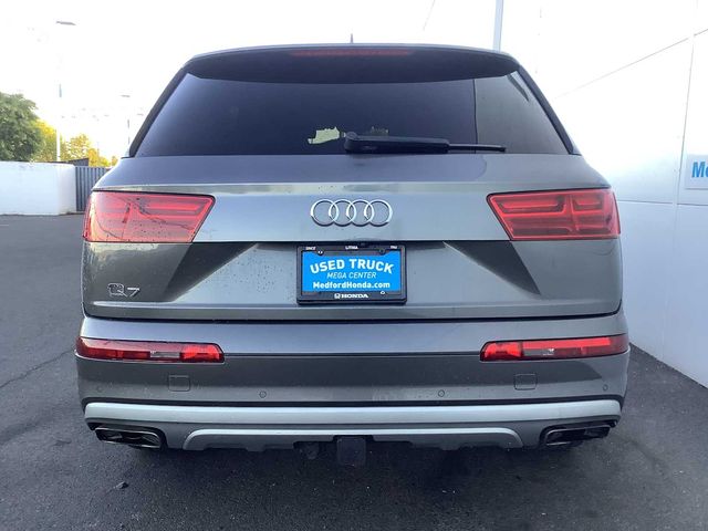 2019 Audi Q7 Prestige
