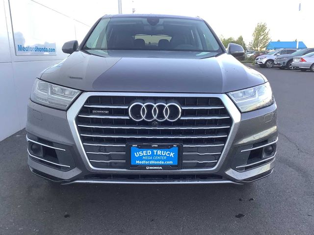 2019 Audi Q7 Prestige