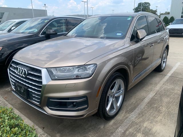 2019 Audi Q7 Prestige