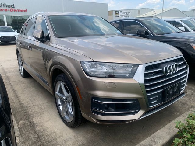 2019 Audi Q7 Prestige