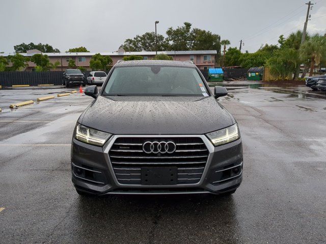 2019 Audi Q7 Prestige