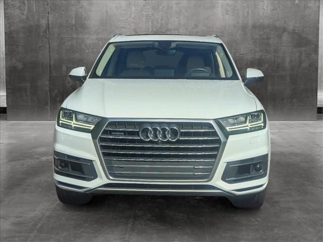 2019 Audi Q7 Prestige