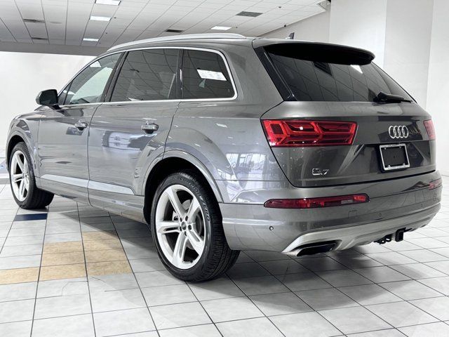 2019 Audi Q7 Prestige