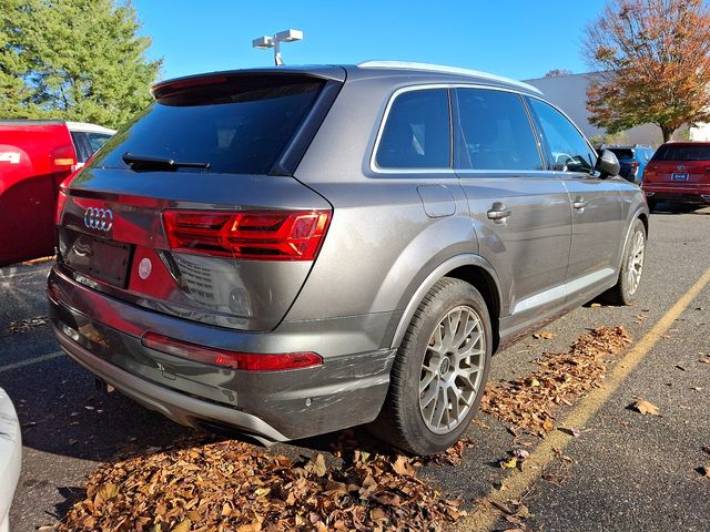 2019 Audi Q7 Prestige