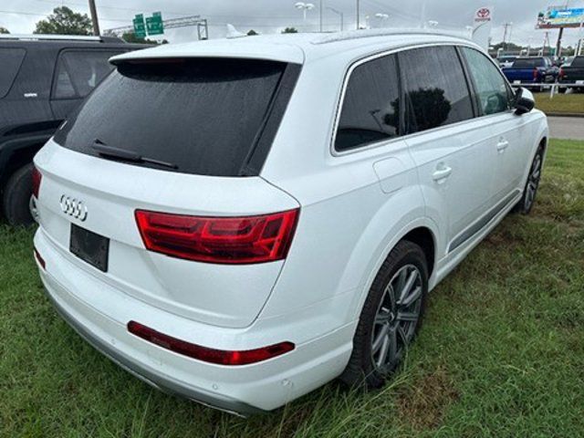 2019 Audi Q7 Prestige