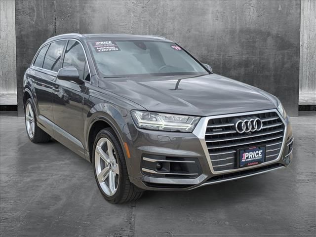 2019 Audi Q7 Prestige