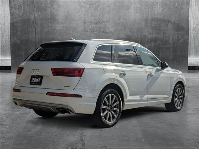 2019 Audi Q7 Prestige