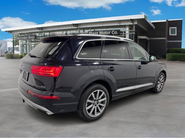 2019 Audi Q7 Prestige