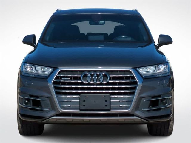 2019 Audi Q7 Prestige