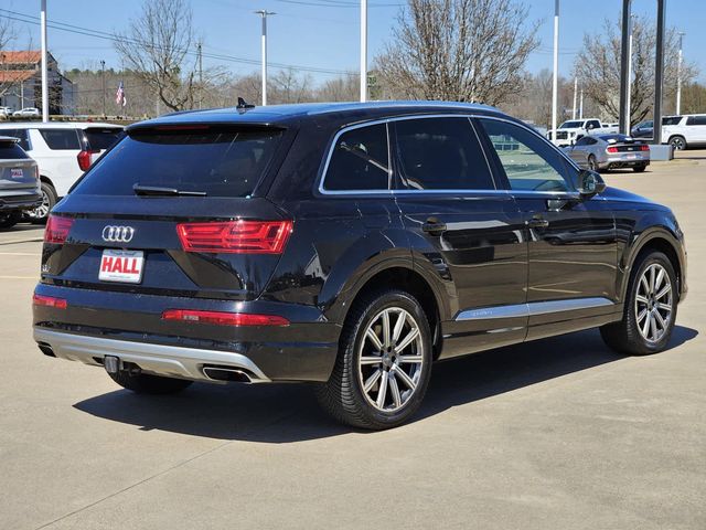 2019 Audi Q7 Prestige