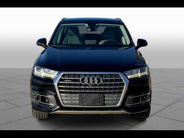 2019 Audi Q7 Prestige