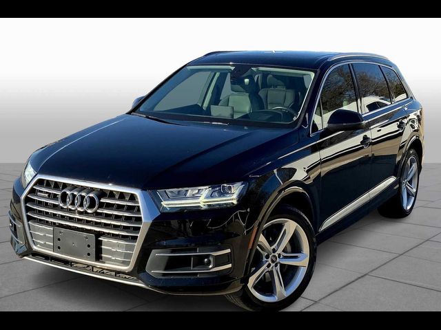 2019 Audi Q7 Prestige