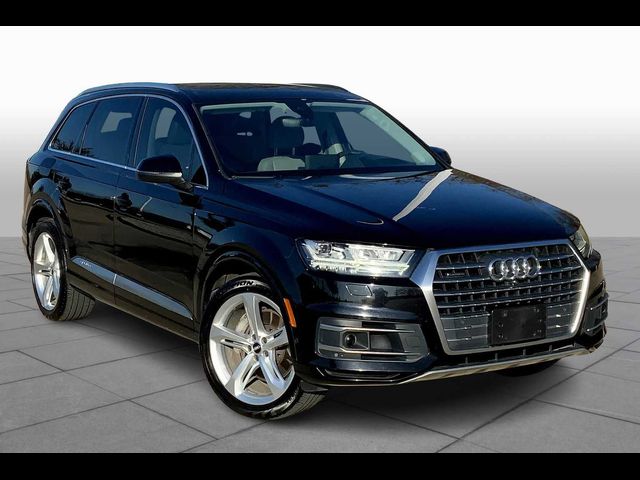 2019 Audi Q7 Prestige