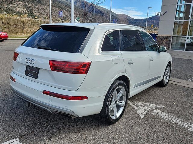 2019 Audi Q7 Prestige