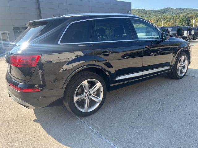 2019 Audi Q7 Prestige