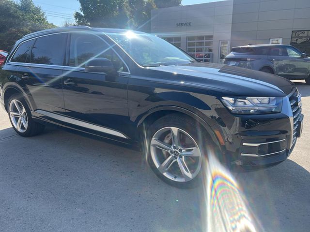 2019 Audi Q7 Prestige