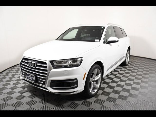 2019 Audi Q7 Prestige