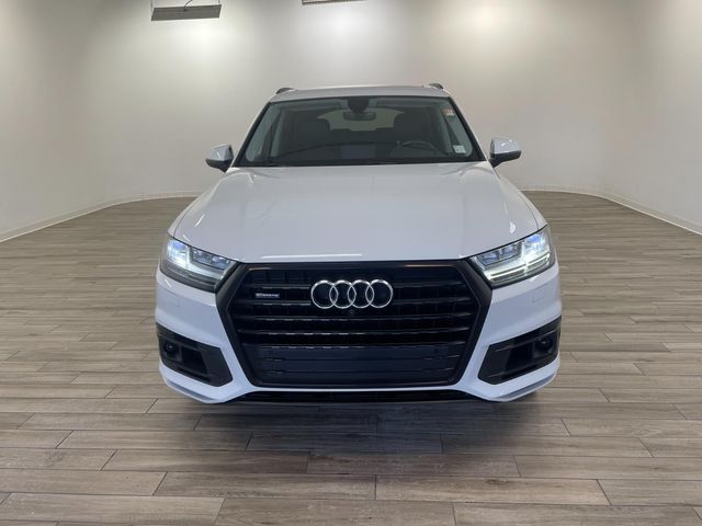 2019 Audi Q7 Prestige