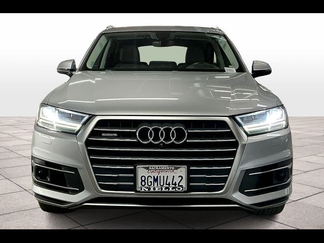 2019 Audi Q7 Prestige