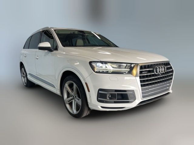 2019 Audi Q7 Prestige