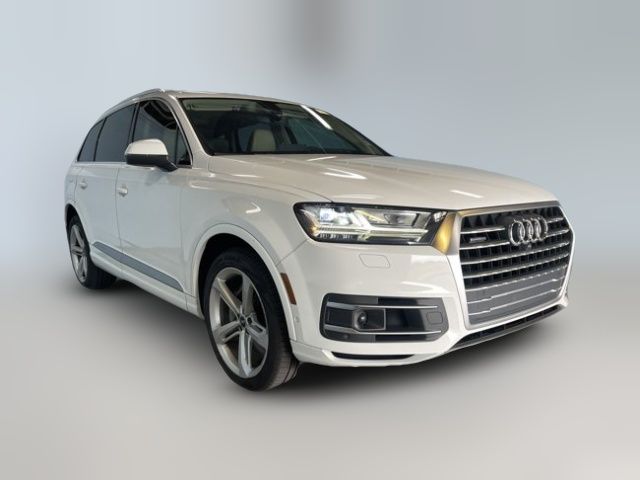 2019 Audi Q7 Prestige