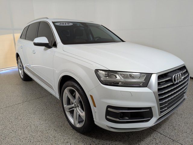 2019 Audi Q7 Prestige