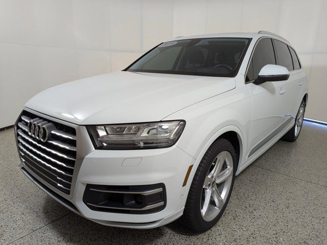 2019 Audi Q7 Prestige