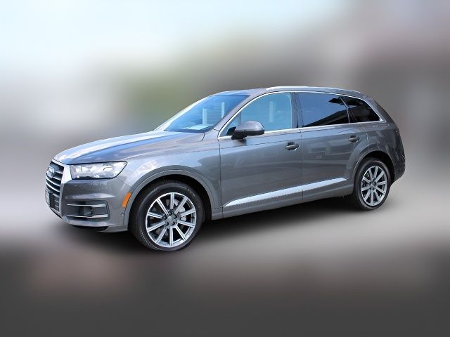 2019 Audi Q7 Prestige