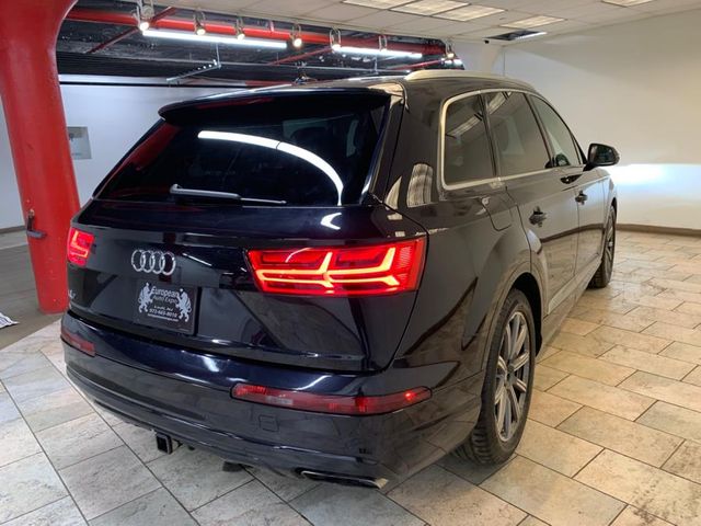 2019 Audi Q7 Prestige