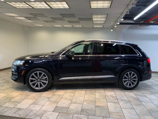 2019 Audi Q7 Prestige