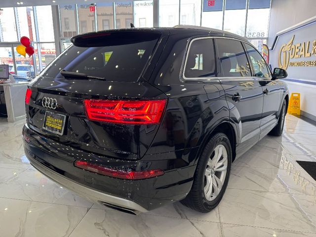 2019 Audi Q7 SE Premium Plus