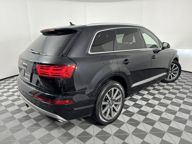 2019 Audi Q7 SE Premium Plus