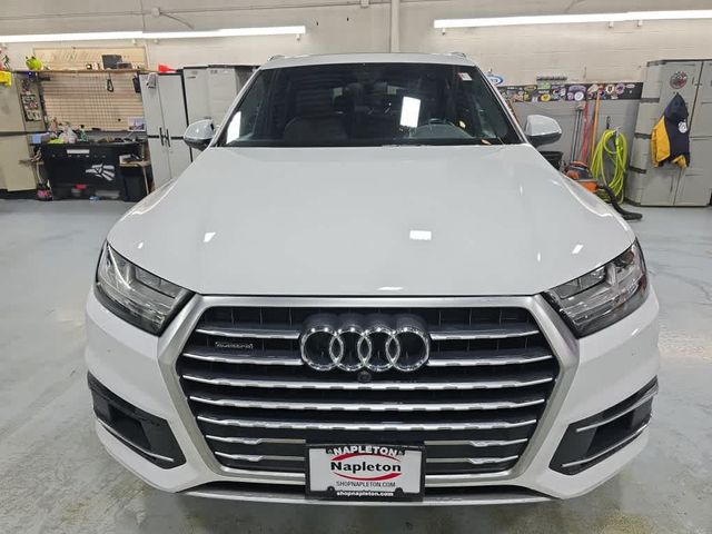 2019 Audi Q7 Premium Plus