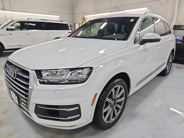 2019 Audi Q7 Premium Plus