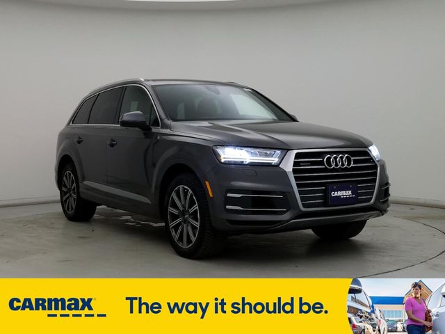 2019 Audi Q7 SE Premium Plus