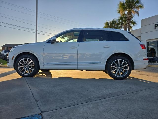 2019 Audi Q7 SE Premium Plus