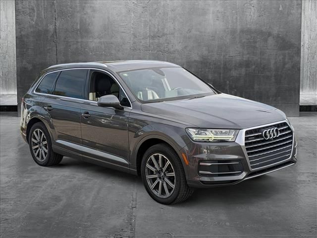 2019 Audi Q7 SE Premium Plus