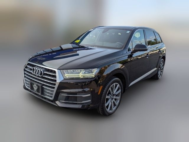 2019 Audi Q7 SE Premium Plus