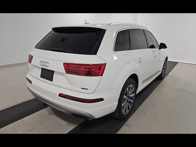 2019 Audi Q7 SE Premium Plus