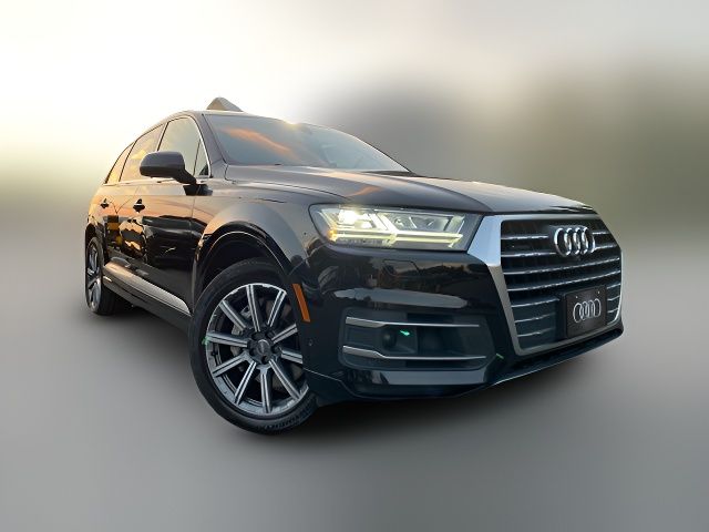 2019 Audi Q7 SE Premium Plus