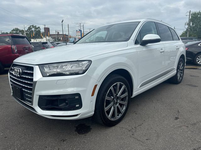 2019 Audi Q7 Prestige