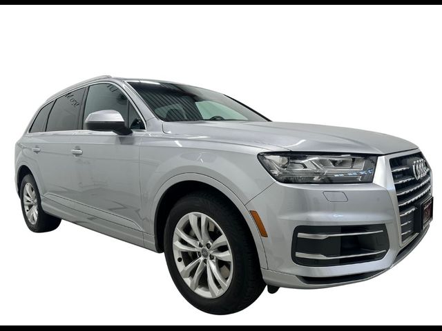 2019 Audi Q7 Premium Plus