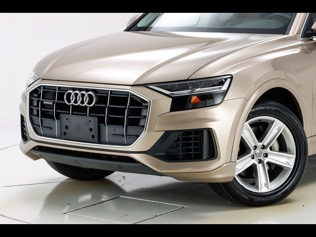 2019 Audi Q8 Premium