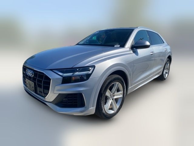 2019 Audi Q8 Premium