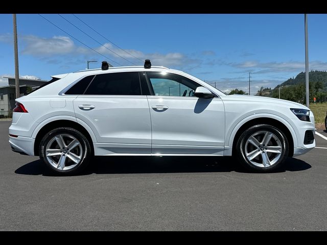 2019 Audi Q8 Premium