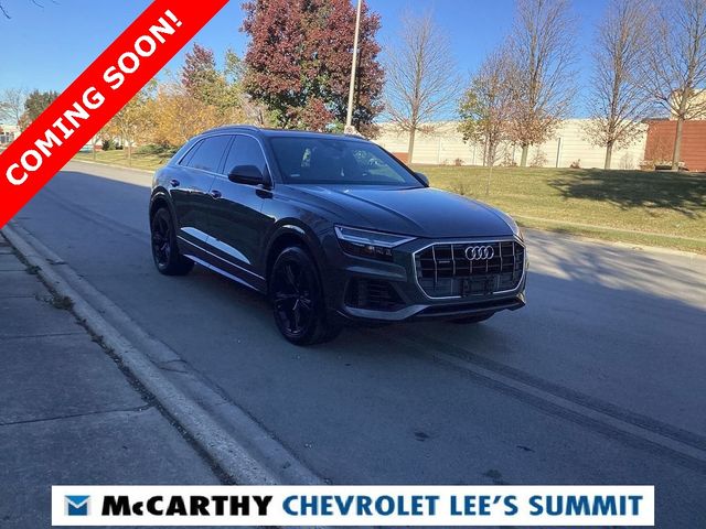 2019 Audi Q8 Premium