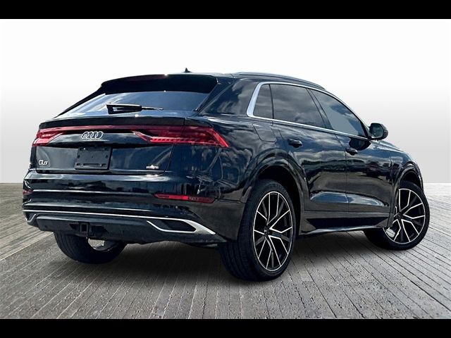 2019 Audi Q8 Premium