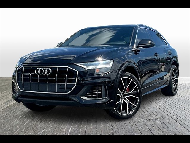 2019 Audi Q8 Premium