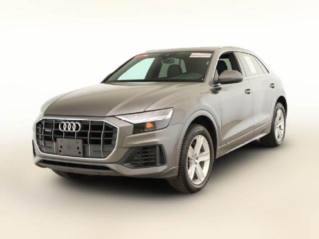 2019 Audi Q8 Premium