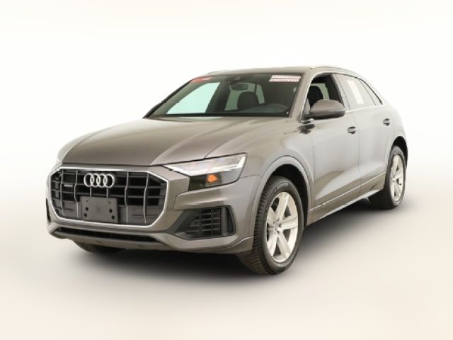 2019 Audi Q8 Premium